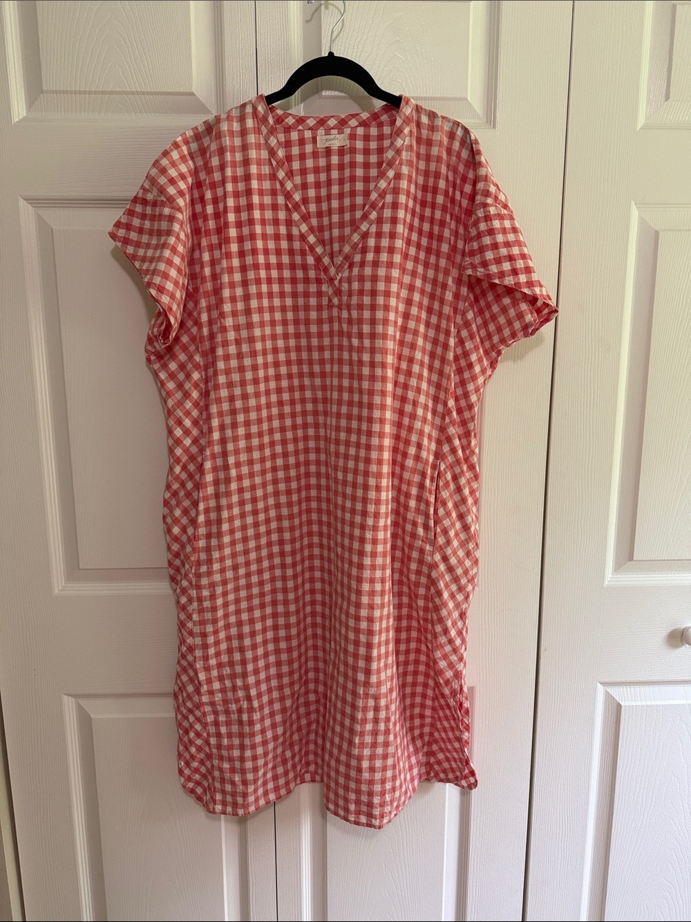 Womens Pink Gingham V-Neck Casual Dress